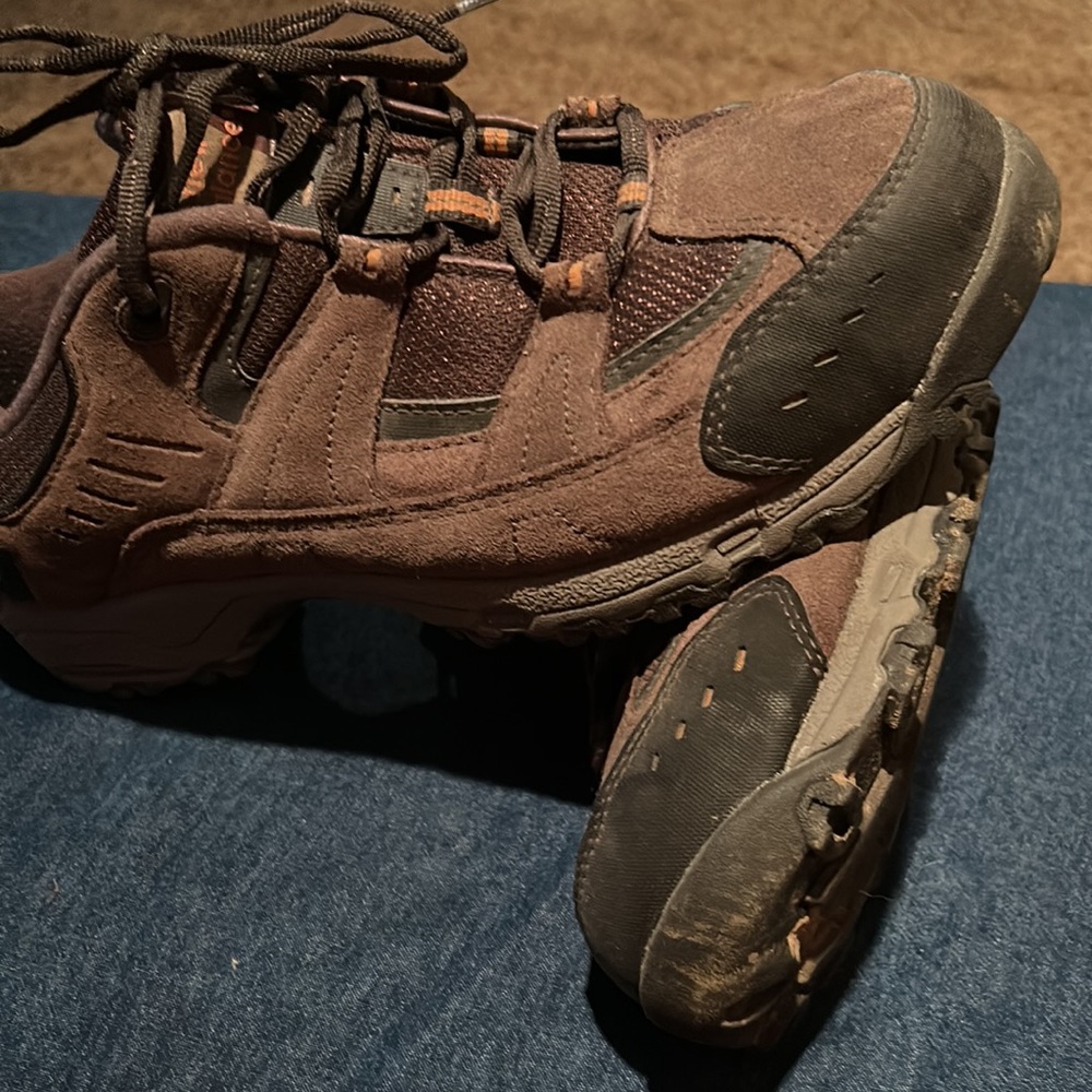 New balance men’s 605 size 12 4E(wide) in brown leather and nylon. - Picture 3 of 7